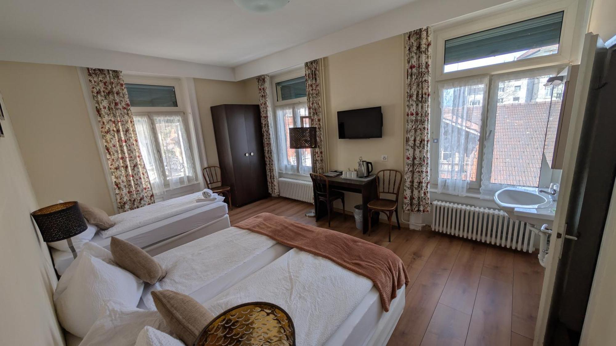 Hotel Harder Minerva Interlaken Ngoại thất bức ảnh